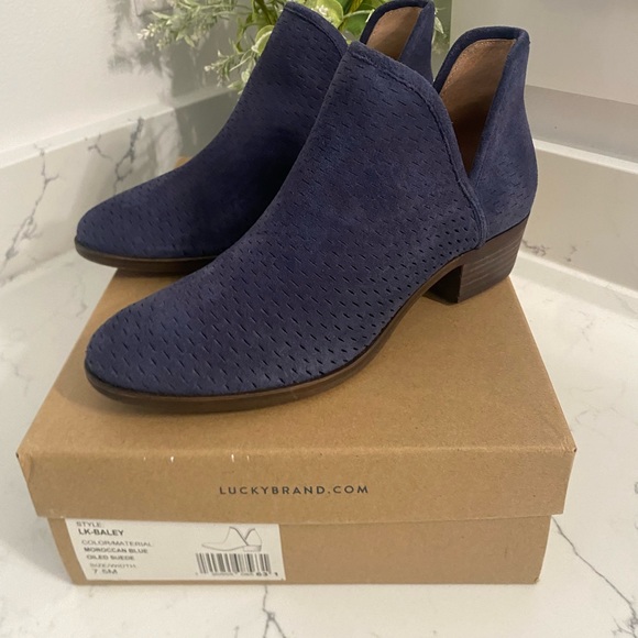 Lucky Brand Moroccan Blue LK-BALEY booties NIB 7.5M - Picture 1 of 7